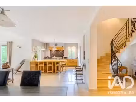 maison traditionnelle à béthemont-la-forêt (95840)