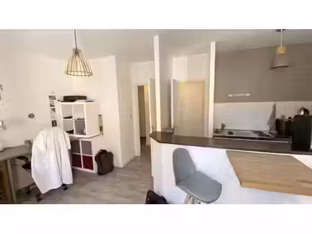 location appartement 2 pièces 33 m² à angers (49100)
