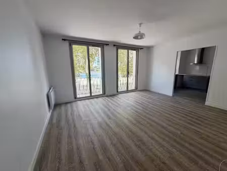 location appartement 2 pièces 58 m² à beaugency (45190)