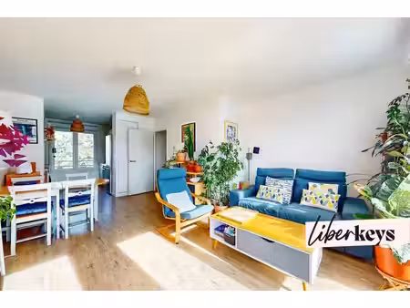 mairie de montreuil – superbe 3 pièces • 53 m² • dpe a • balcon • double parking