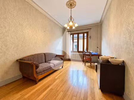 rumilly centre-ville - appartement t4 de 83 m² avec ascenseur