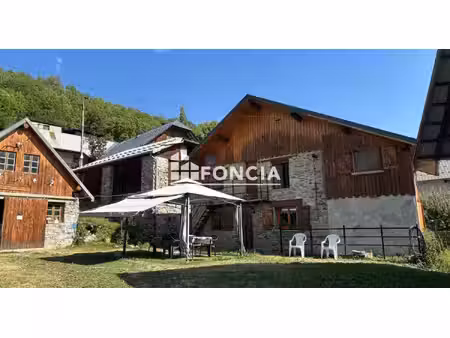 chalet savoyard avec dépendances - saint-alban-des-villards