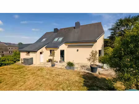 maison 5/6 pièces - 146m²