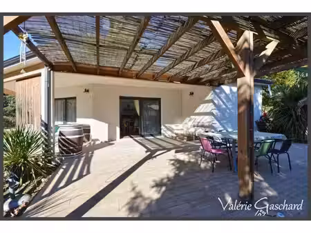 ménesplet (proche montpon-ménestérol) maison de 130 m² en parfait état