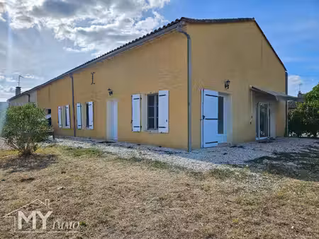 st meard de gurson : maison de plain-pied proche des commodités