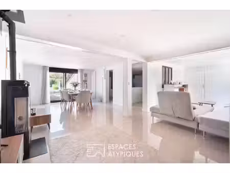 maison avec jardin et terrasse