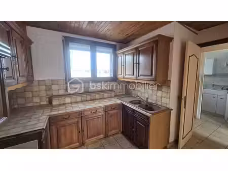 maison de village de 69 m² à givet