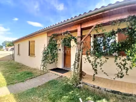 maison de 120 m² à maringues