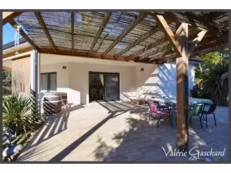 ménesplet (proche montpon-ménestérol) maison de 130 m² en parfait état