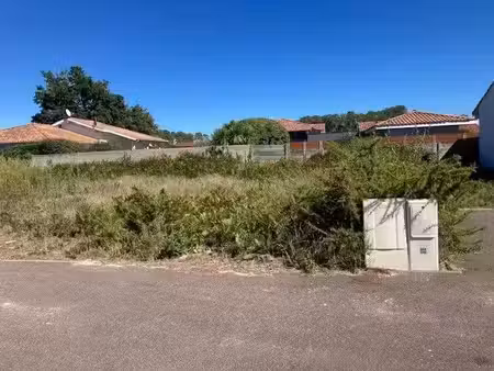 vente terrain 557 m² à parentis-en-born (40160)  172 000 €