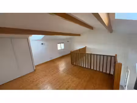 maison lesparre medoc 2 pièce(s) 57 m2