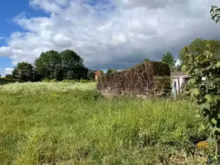 vente terrain 2192 m² à abbeville (80100)  139 411 €