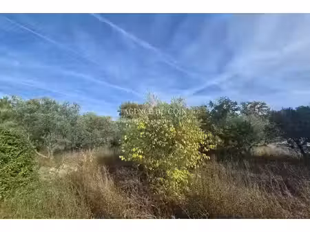 vente terrain 650 m² à draguignan (83300)  157 500 €