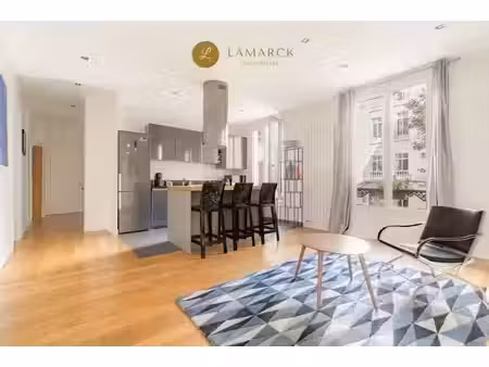 location meublée appartement 4 pièces 90.6 m² à paris 8ème (75008)  3 990 €