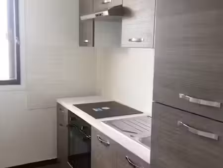 location appartement 2 pièces 43 m² à saint-maur-des-fosses (94100)  1 345 €