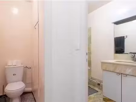 location appartement 2 pièces 41 m² à paris 16ème (75016)  1 890 €