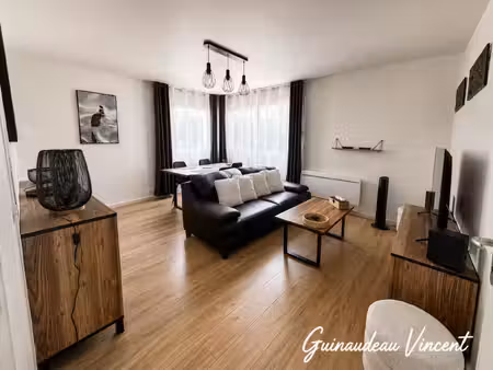 joli appartement quartier republique
