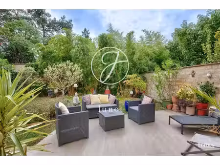 chatou - gare - maison - 4 chambres - 207m² - terrain 240m².