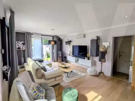 maison de charme climatisée – 182 m² au sol – 4 chambres + 1 bureau – jardin plein sud
