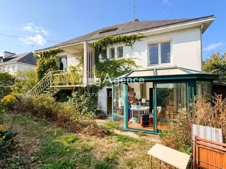 vannes sud - bernus : maison années 60 avec travaux - fort potentiel