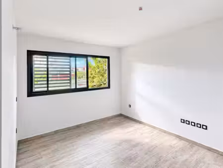 studio 1 pièce 24 m²