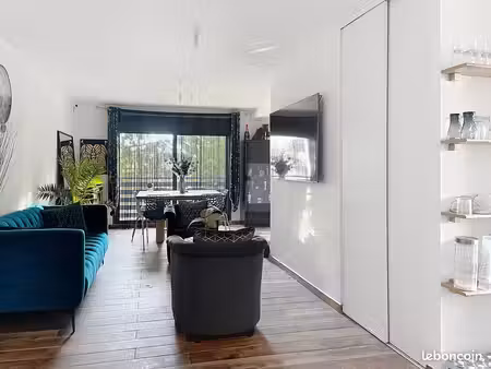 location appartement 106 m2 montreuil terrasse vue dégagée