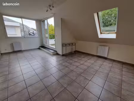 studio 1 pièce 31 m²