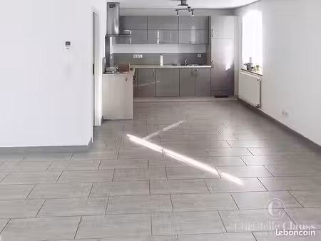 appartement 4 pièces 99 m²