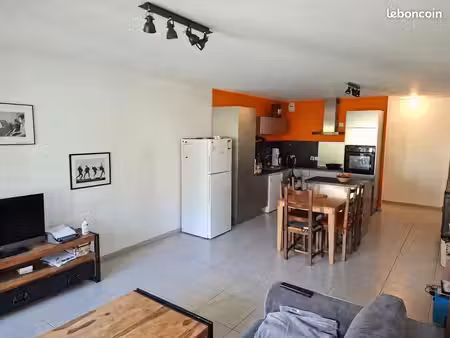 appartement t3 meublé de 71 60 m² avec terrasse et garage – morillon