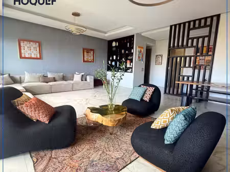 dar bouazza ? un appartement familial aux beaux volumes  avec vue sur l'océan