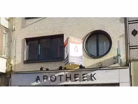 bien commercial à vendre à sint-niklaas pour € 215.000 avec 2 chambres à coucher