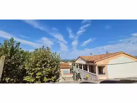 location appartement 2 pièces 41 m² à puget-sur-argens (83480)  620 €