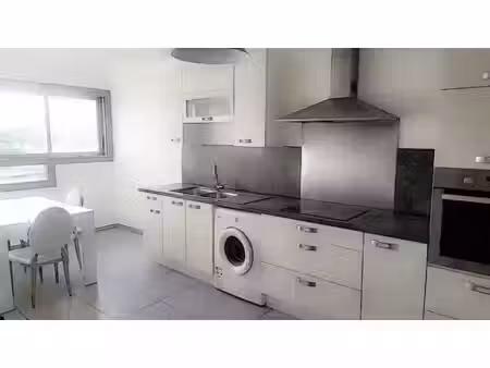 location meublée appartement 1 pièce 90 m² à saint-priest (69800)  495 €