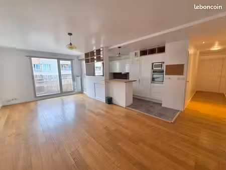 appartement 3 pièces 74 m²