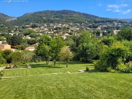 terrain à bâtir de 955 m² à vence (06)