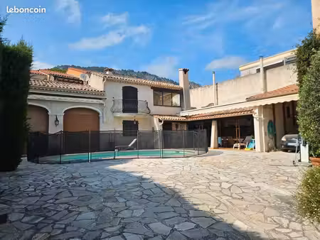 villa et appartements
