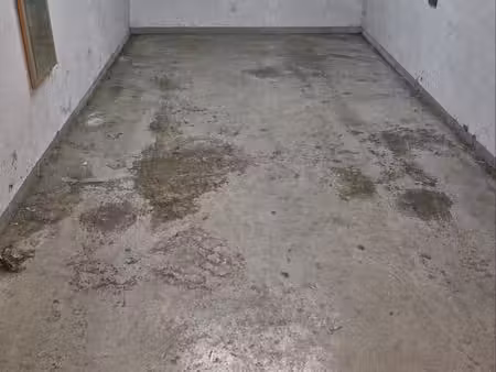 box fermé 11 25m² nice nord résidence sécurisée