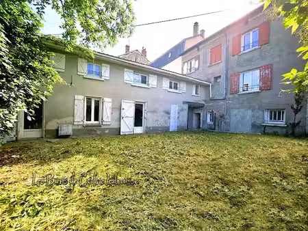 vente maison 10 pièces 205 m² à thiviers (24800)  56 000 €