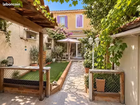 maison de ville 3 pièces 80 m²