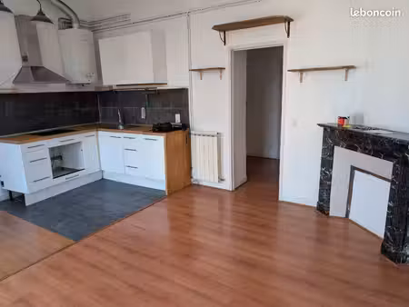 location 50 m2 castellane