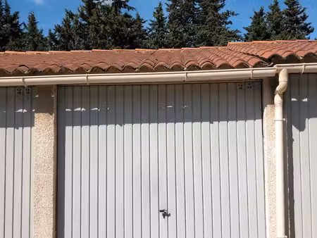 vends garage 13m carré sur st chamas