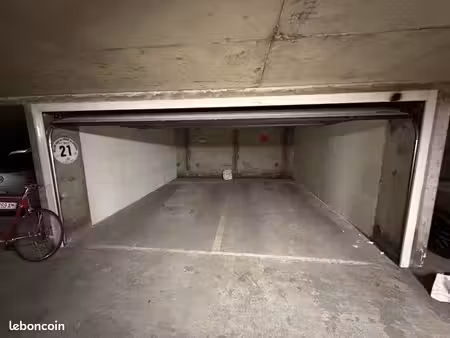 loue garage box double