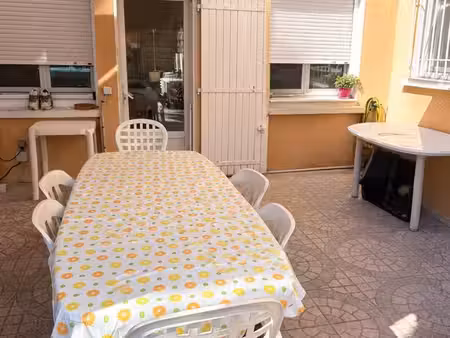 appartement  deux chambres  grande terrasse plain pied