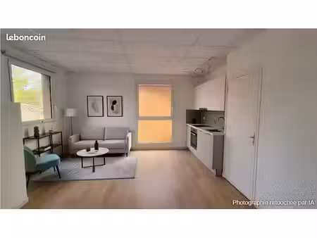 appartement lumineux au canet de meyreuil