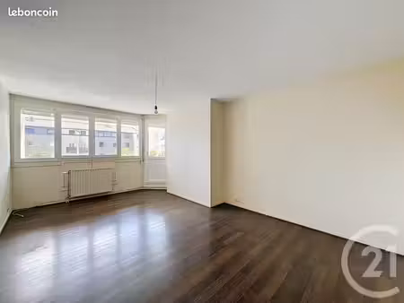 appartement 3 pièces 72 m²