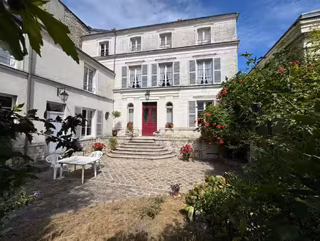 étampes hôtel particulier de 1850 245 m² habitables