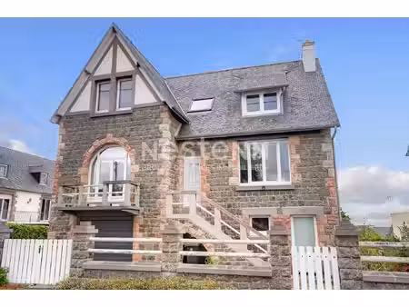 maison divisée en deux logements - plérin - saint laurent de la mer- vue sur la mer