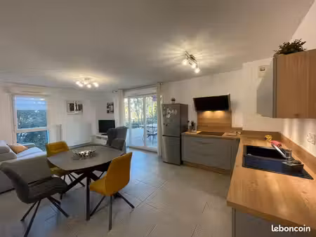 appartement t3 résidence villa château gombert 62.48m2