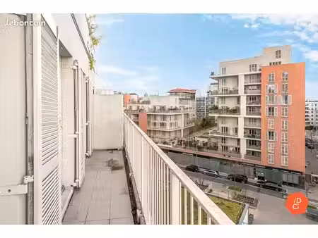 studio 1 pièce 31 m²