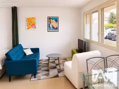studio 1 pièce 38 m²